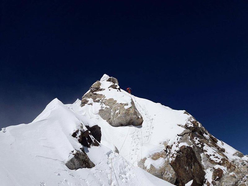 14 Sherpas leave for Mt Makalu to recover bodies of Indian climbers