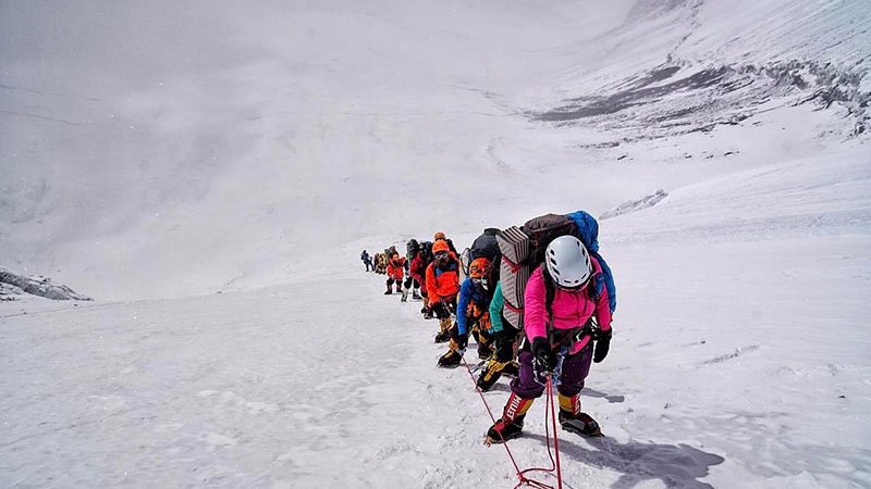 35 more climbers scale Mt Everest as summit bids underway