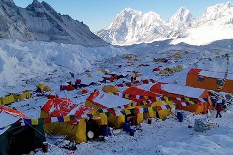 4 foreign climbers killed in Everest, Shisha Pangma in past 5 days
