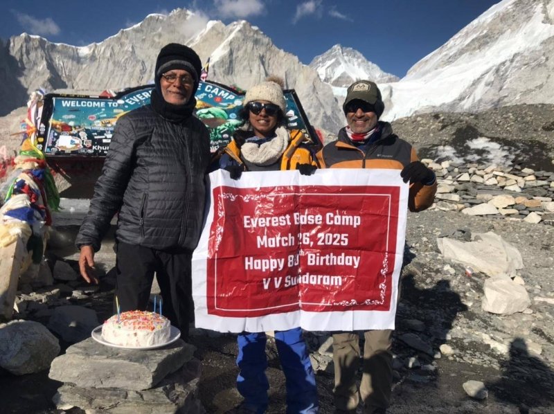 80yo US national treks to Everest Base Camp in inspirational feat