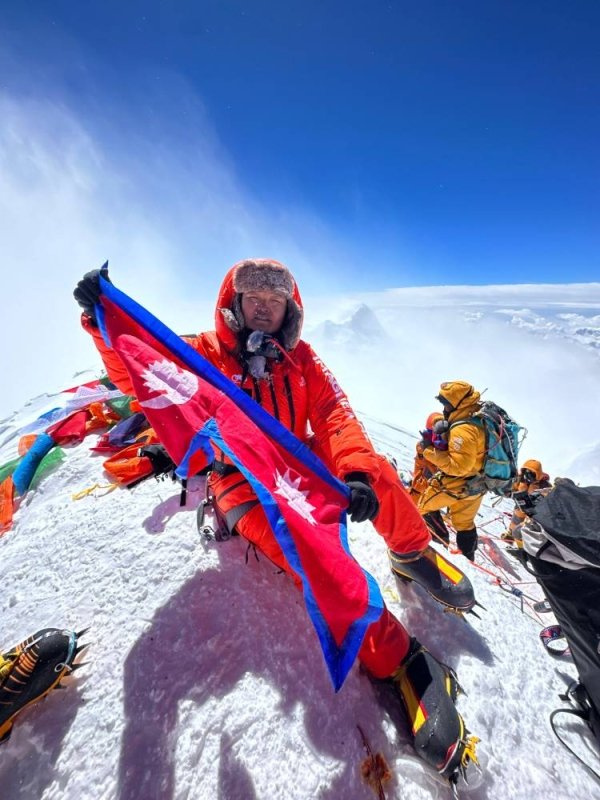 Chhiri Aangjum makes it to 'Four Female Siblings on Everest Summit'