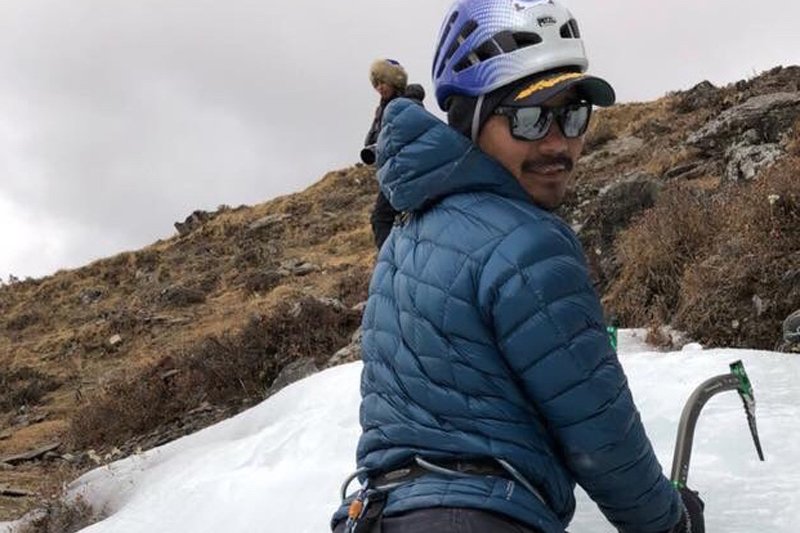 Climbing ban forces double amputee Gurkha soldier to postpone Mt Everest bid
