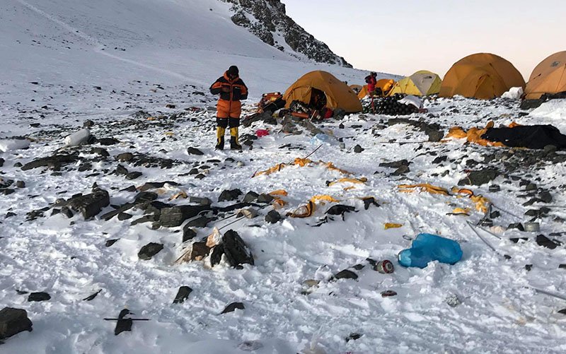Everest litter worries Khumbu folks