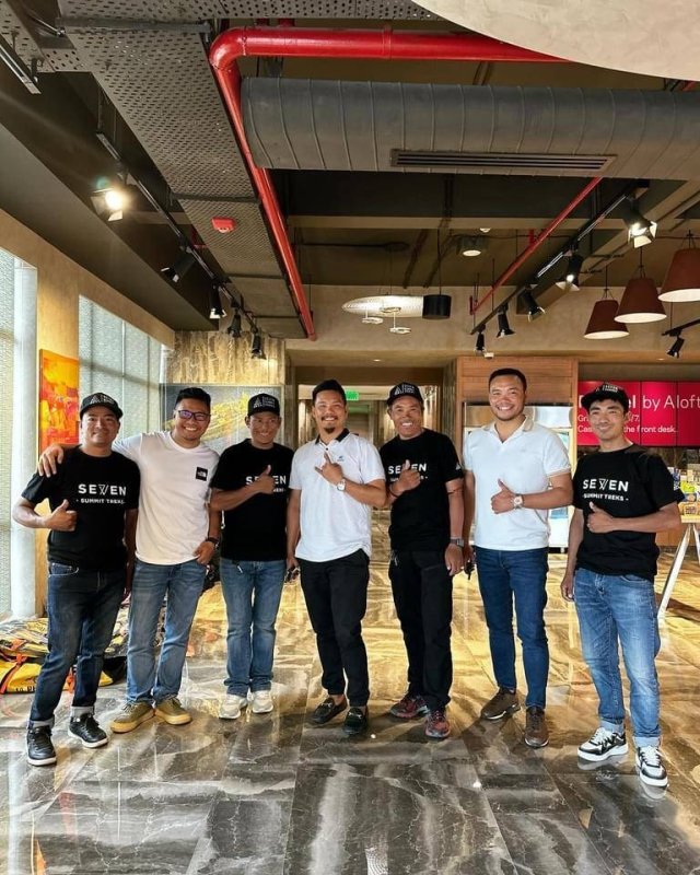 Everest Man Kami Rita returns to Manaslu as autumn climbing begins