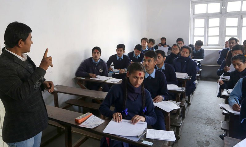 First day of SLC examinations passes off peacefully and �fairly�