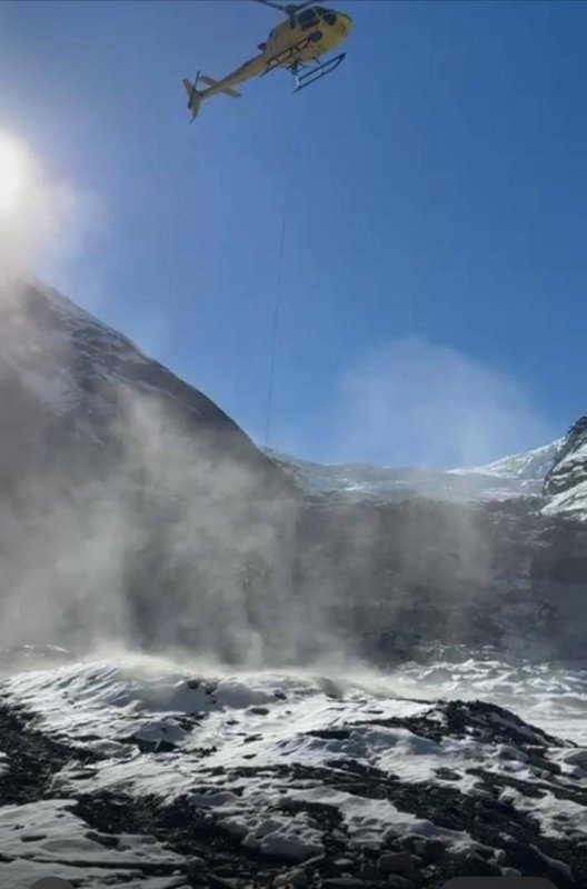 Five bodies of Russian climbers retrieved from 7,000m on Dhaulagiri