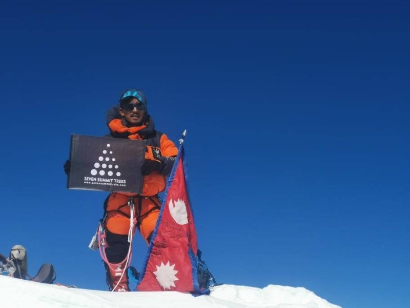 Gelje Sherpa completes 12th 8000er as First Taiwanese female scales Kanchenjunga