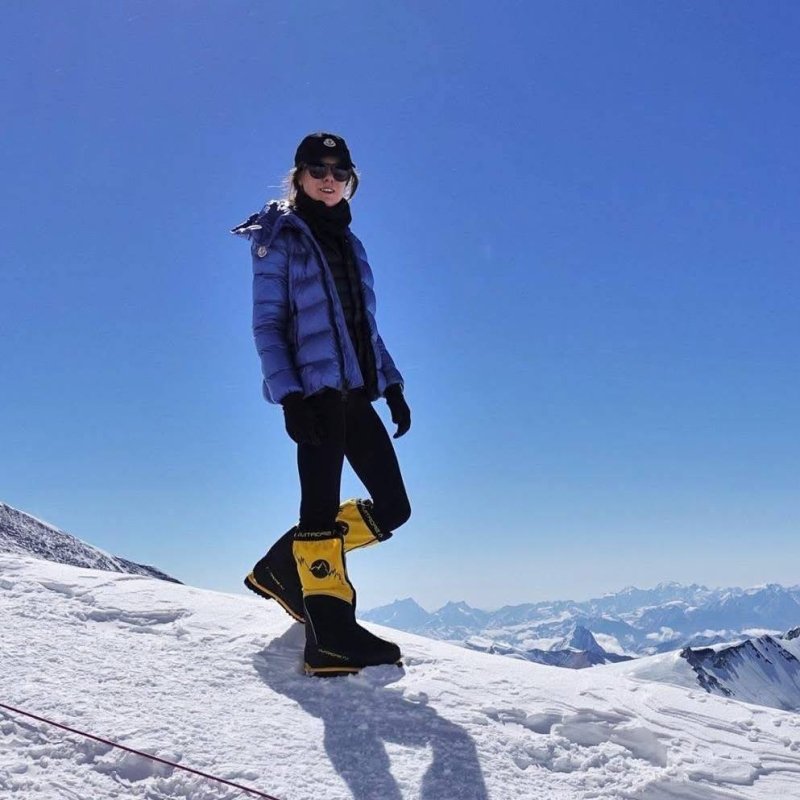 German climber Anja Blacha scales Everest, completes 12 of 14 peaks without O₂