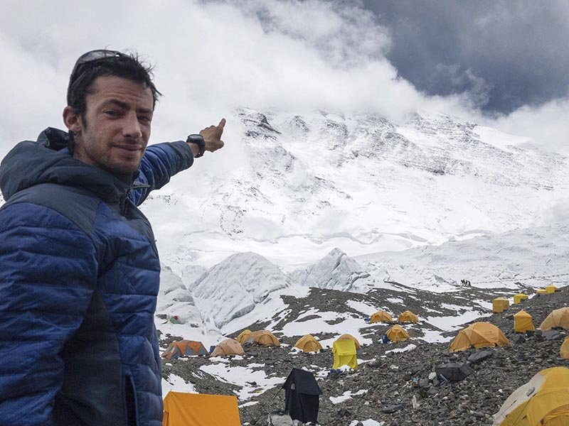 High-altitude runner Kilian Jornet conquers Everest, twice