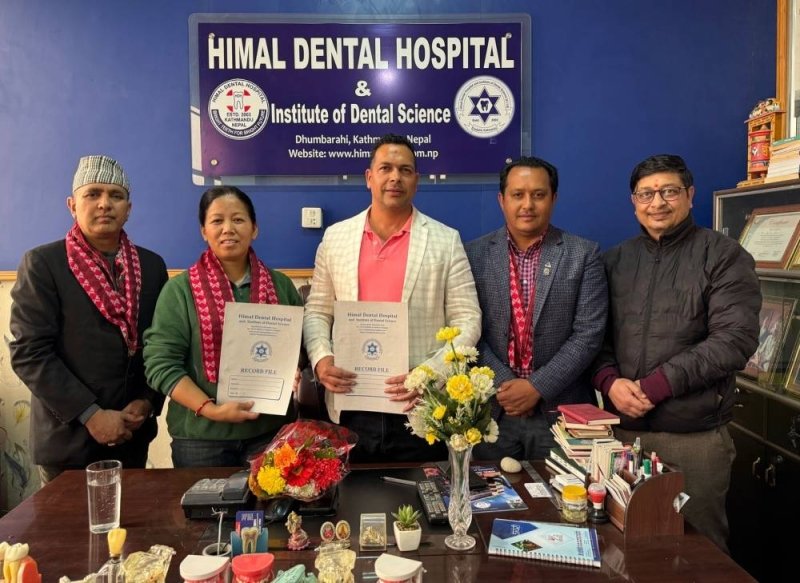 Himal Dental offers discount to Everest climbers on dental care services