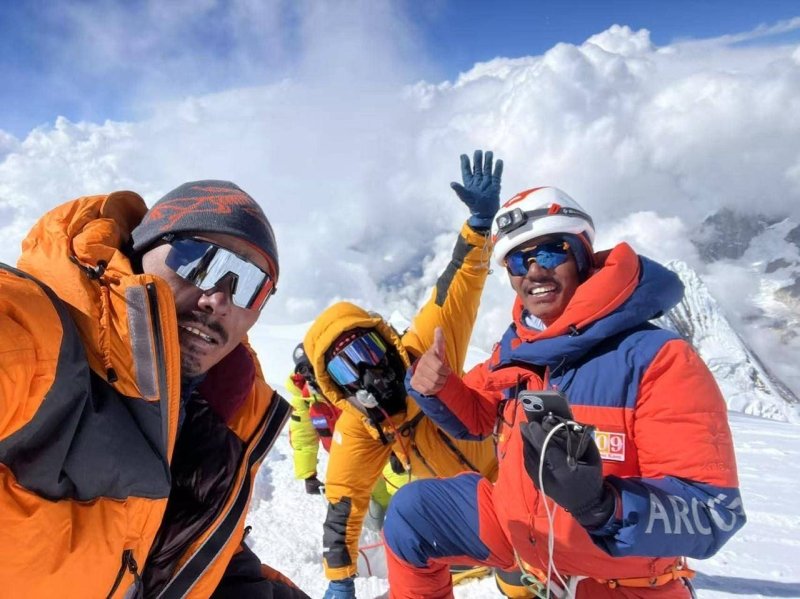 Hong Kong climber Tsang Yin Hung sets women's speed record on Manaslu