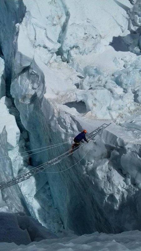 Icefall doctors open Everest route using 20 ladders