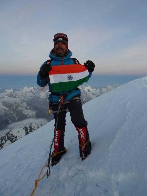 Indian climber dies below Hillary Step on Everest, death toll reaches 2