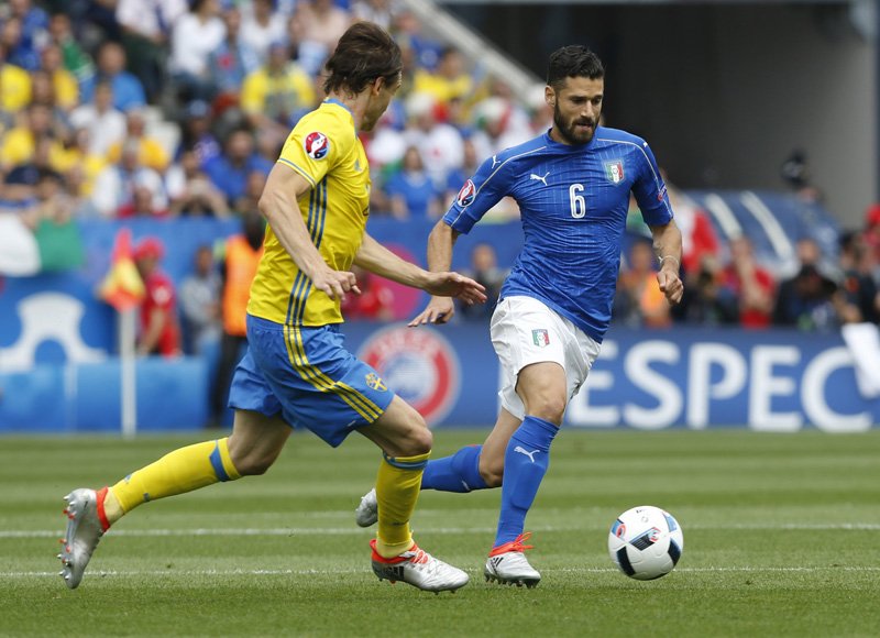 Italy's midfield worries piling up ahead of Germany clash