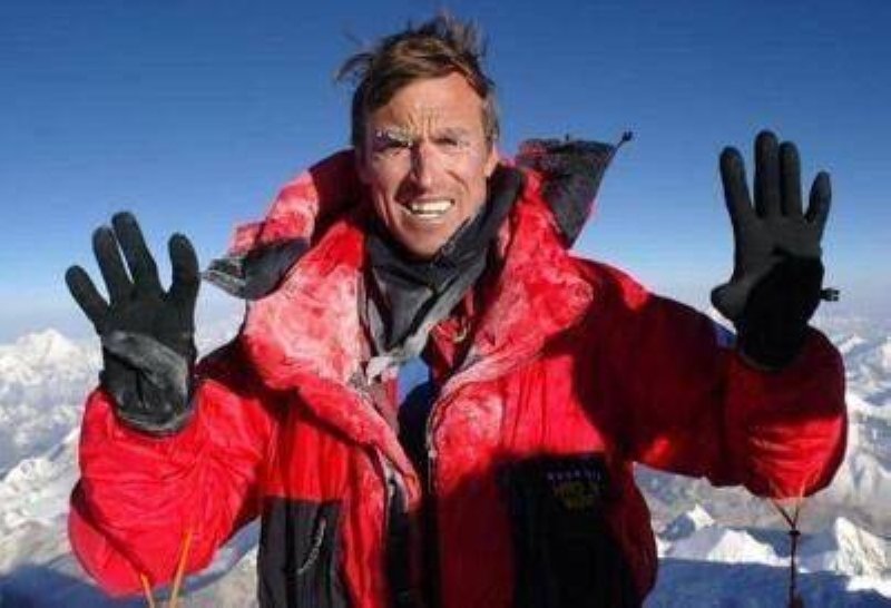 Kenton Cool scales Everest 18th time breaking own record
