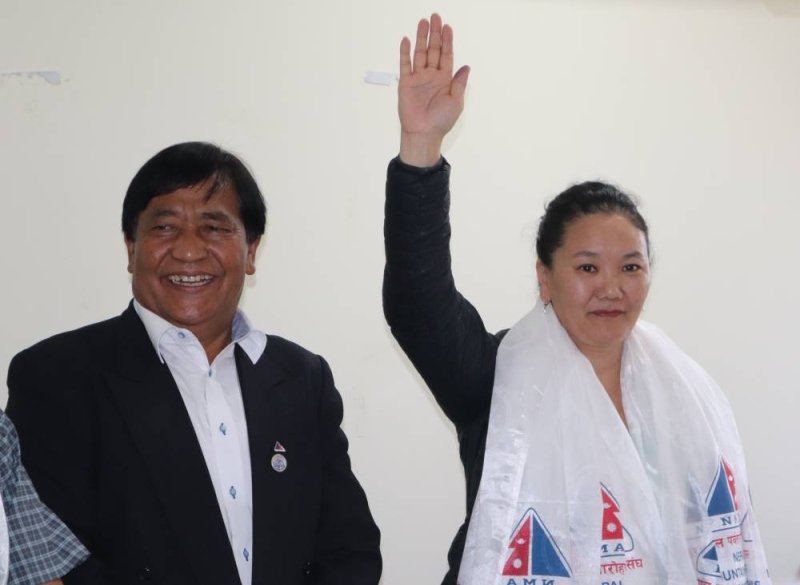 Lhakpa Sherpa aims to set new record at Mt Everest