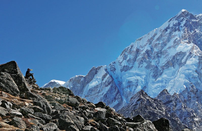 Liaison officer dies of altitude sickness in Everest region