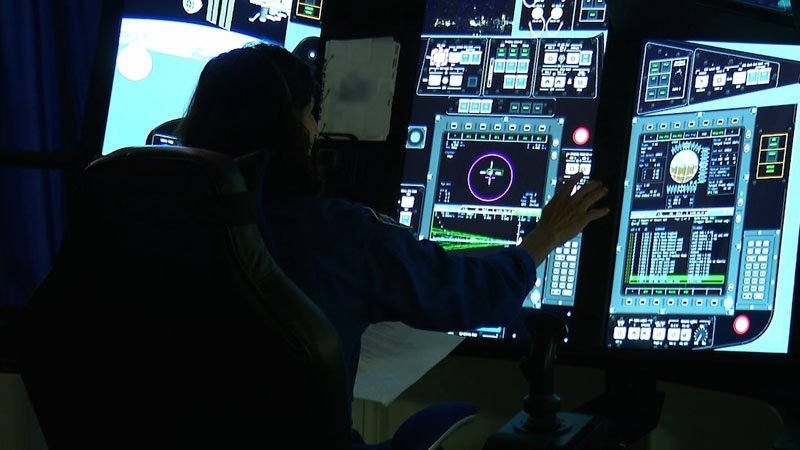 NASA astronauts prepare for flight on commercial spacecraft