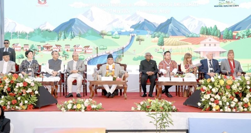 Nepal draws global attention with int'l expert dialogue on climate change impact