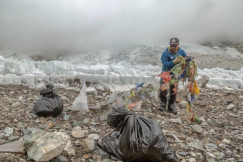 Nepal to turn Everest trash into art to highlight mountain�s garbage blight