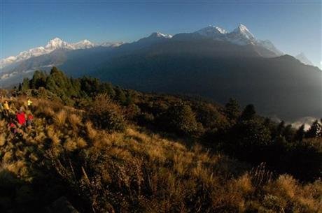 Nepal trekking agencies doubt Annapurna safety report