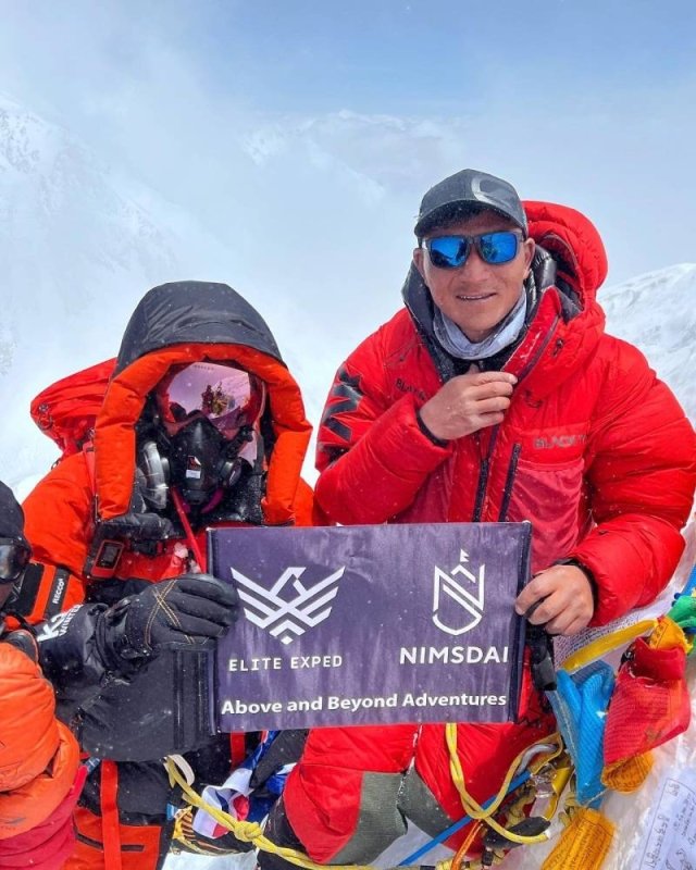 Nims Purja illegally takes top Aussie cyclist to Everest Camp II for double summits