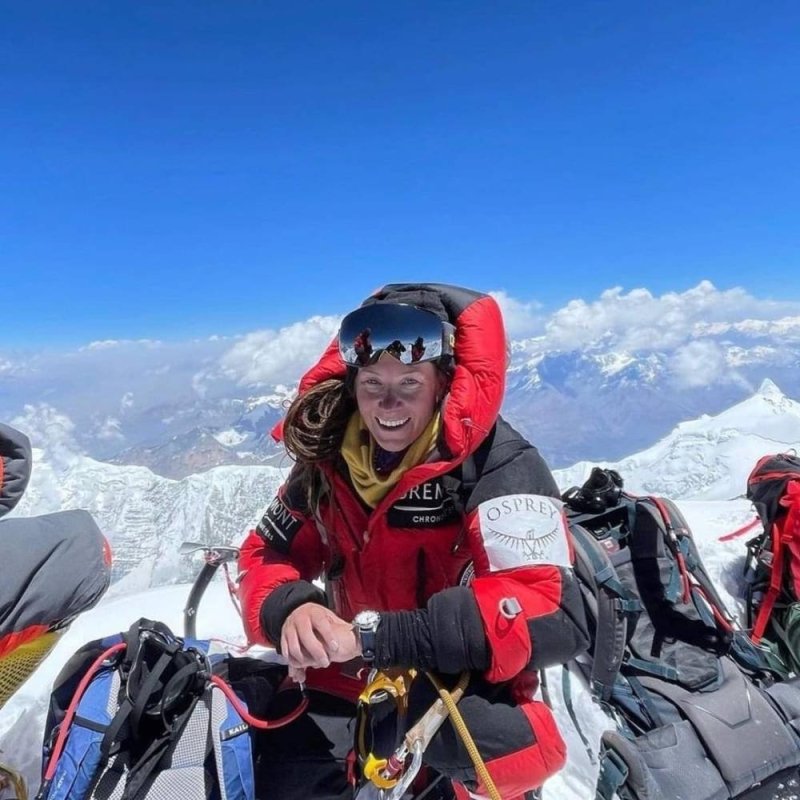 Norwegian woman, two Sherpa climbers set record scaling six 8,000ers in 29 days