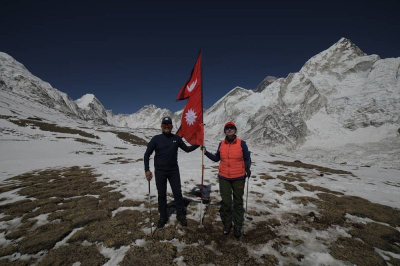 NRNs Binod Adhikari and Kemika Bhandari set world record for playing golf at highest altitude