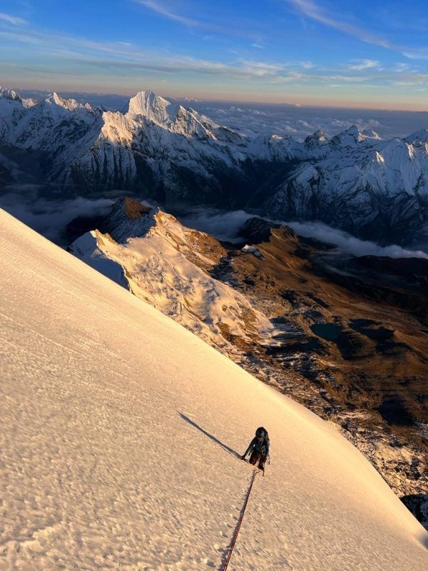 Ossy Freire, Joshua Jarrin scale thrilling Dhagpache peak in alpine style