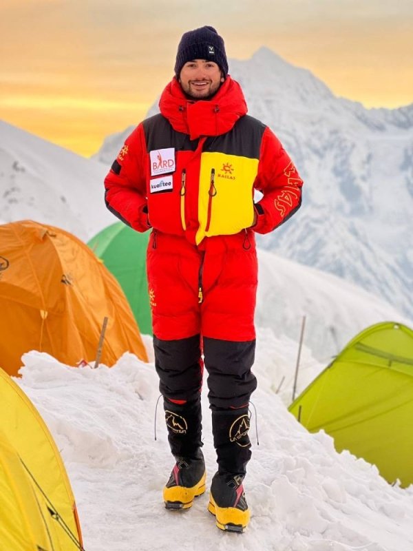 Shehroze Kashif scales Dhaulagiri becoming world's youngest to summit 12 peaks