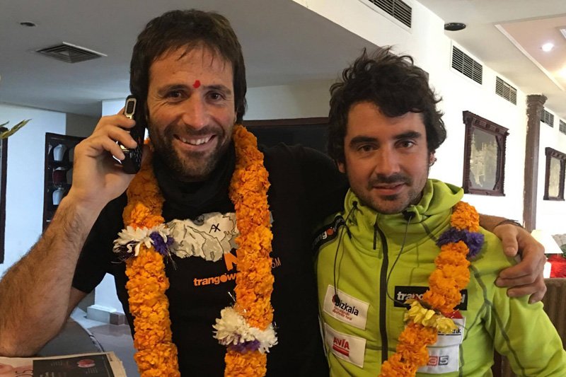 Spanish, French climbers to climb Everest, Manaslu in style