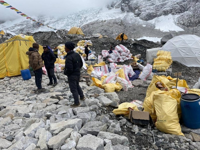 Stakeholders express concerns over fragile Everest base camp condition