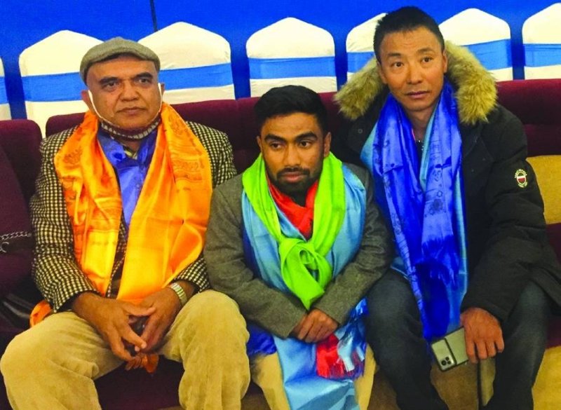 Sunar aims to be the shortest man to climb Mt Everest