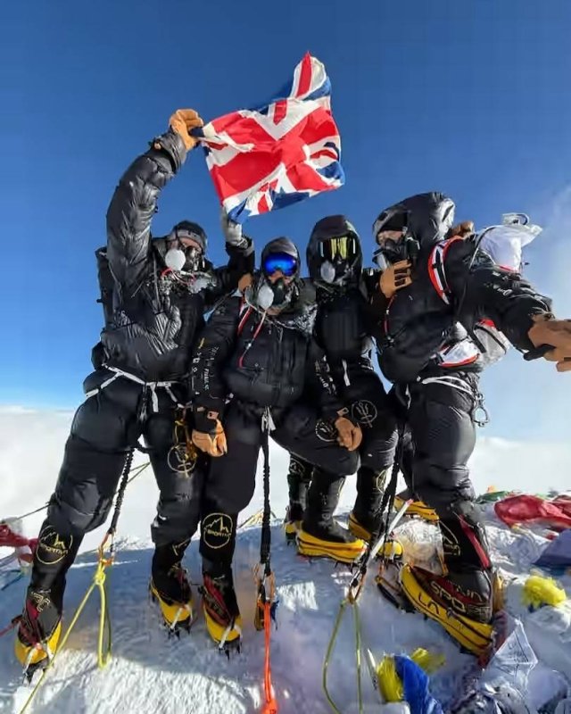 UK Minister among 4 Army veterans makes fastest-ever Everest ascent from London