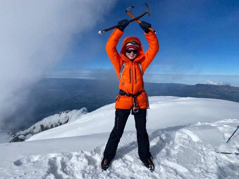 Ukraine woman to scale Everest as a message against Russian invasion